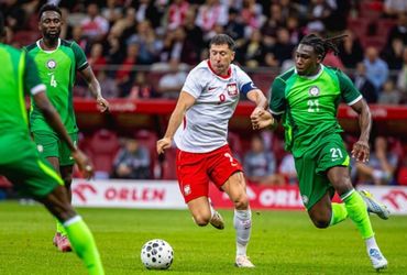 Ba Lan vs Nigeria (01:45 – 04/06)